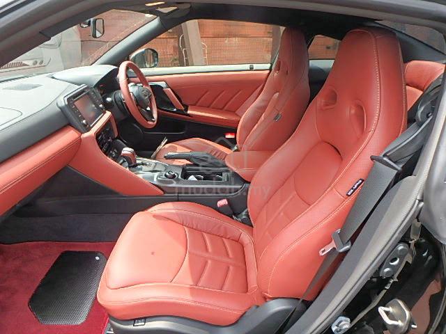 2023 Nissan GT-R 3.8 PREMIUM EDITION RAEDY STOCK - 4