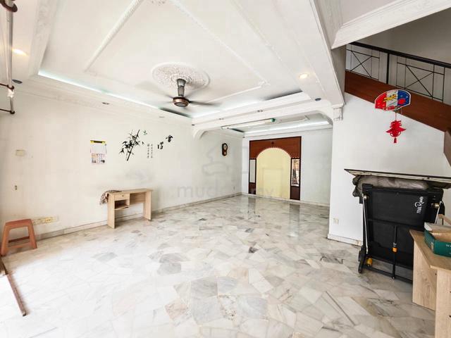 Cheap / Permas Jaya / Double Storey / 22x70 / Kitchen Fully Extended 1