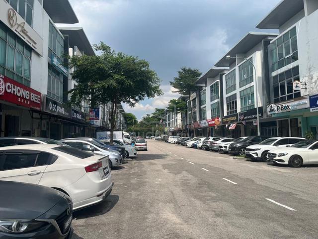 Permas Jaya 11 | 3 Storey Shop For Sale |Low Down Payment|ROI 5.7% 1