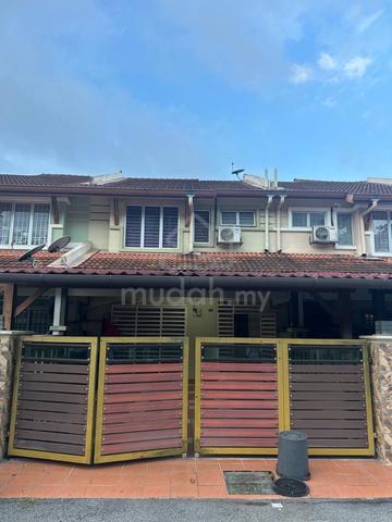 Teres 2 Tingkat Taman Universiti Bangi Kajang 1