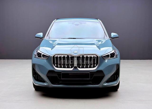 MIL-20k 2023 Bmw IX1 XDRIVE30 M SPORT (A) F/SE/REC - 3