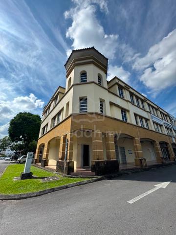Corner Shoplot for Rent – Jalan Mendu, Kuching 1