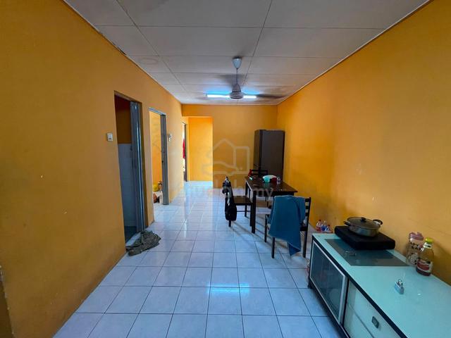 Pangsapuri Pendamar B 1