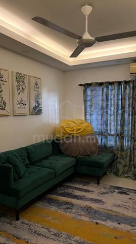 Master sharing bedroom (Ladies Only) 1