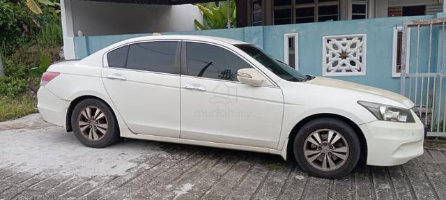 Honda accord 2011 - 3