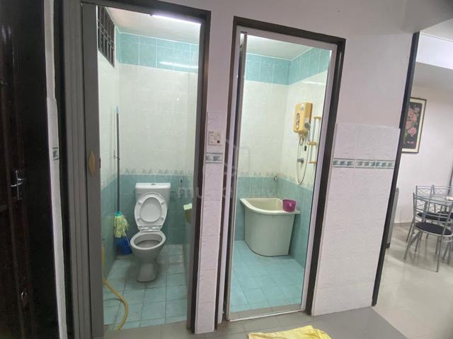 Taman Tunku Putra @ Single Storey Terrace For Rent 1