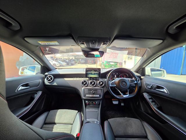 2017 Mercedes Benz A180 URBAN LINE (CBU) 1.6 - 4