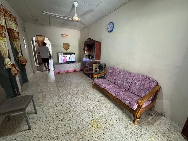 Kapar Batu 10 Single Storey Low Cost Good Condition Value Buy 1