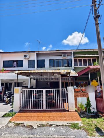 Taman Cempaka/Botani/For Rent/2 Storey Terrace/Partial Furnished 1