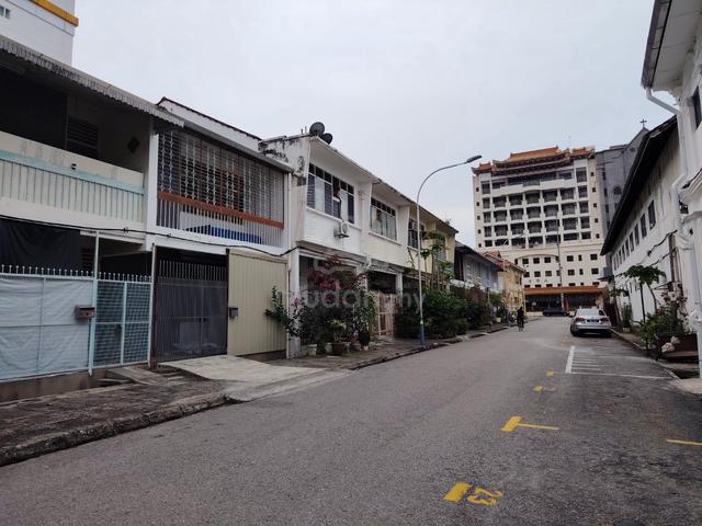 2storey shop corner kinta lane Georgetown 1