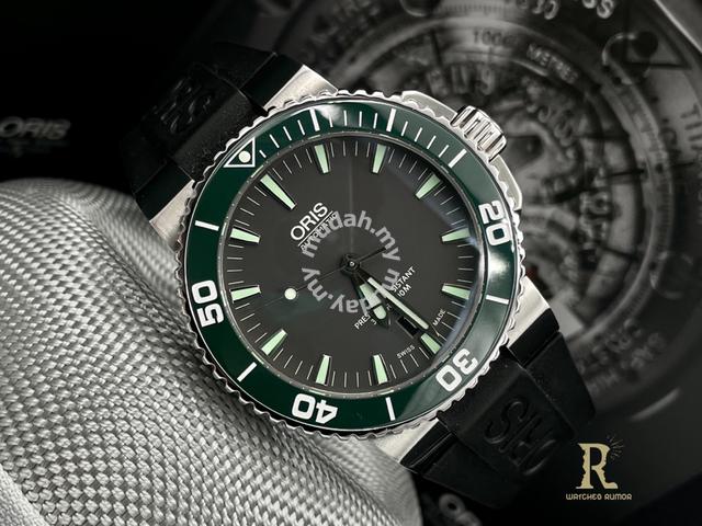 oris aquis date 43mm