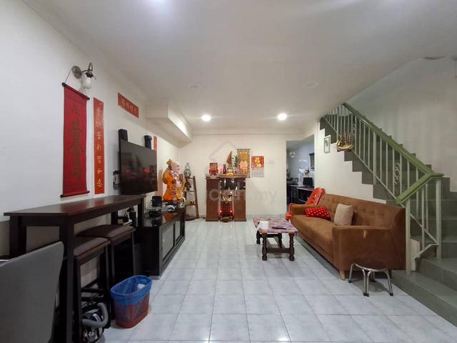 Kajang Villa Heights Gated Guarded Freehold Double Storey House 1