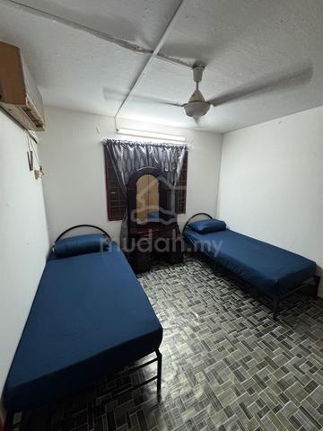 Bilik Sharing Lelaki Flat Taman Tun Sardon, Gelugor, Penang 1