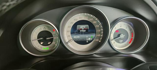 2015 Mercedes Benz E250 AVANTGARDE (CKD) 2.0 - 3