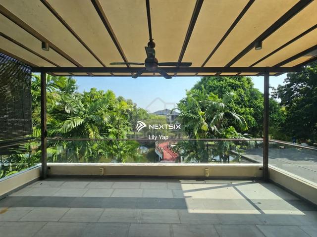 Amverton Park Bukit Rimau 1