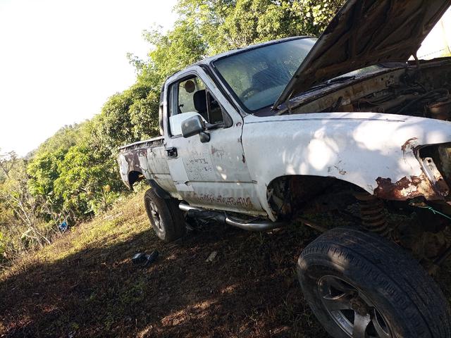 1995 Toyota HILUX LN 65 2.5 SINGLECAB 5 SPEED (M) - 2