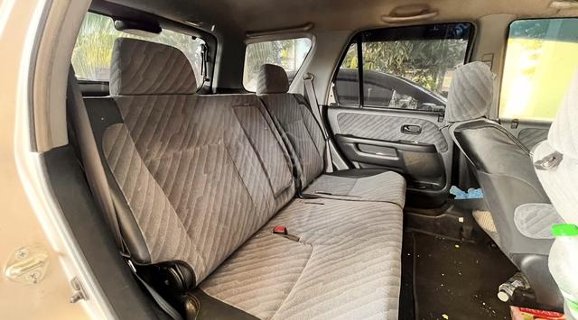 2003 Honda CR-V 2.0 i-VTEC (A) - 4