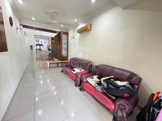 Jalan indah bukit indah iskandar puteri single storey for rent 1