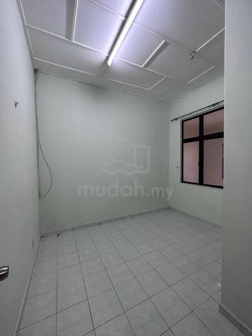 Dato Chellam / Near Puteri Wangsa / Pelangi Indah / Ulu Tiram 4