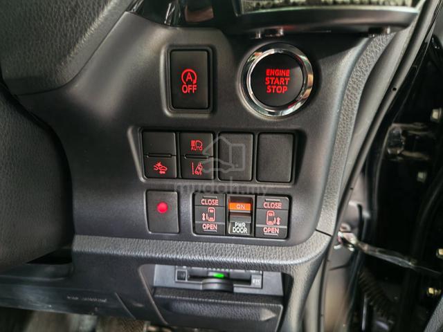 RECOND Toyota VOXY 2.0 ZS KIRAMEKI III 💥HIGH LOAN - 3