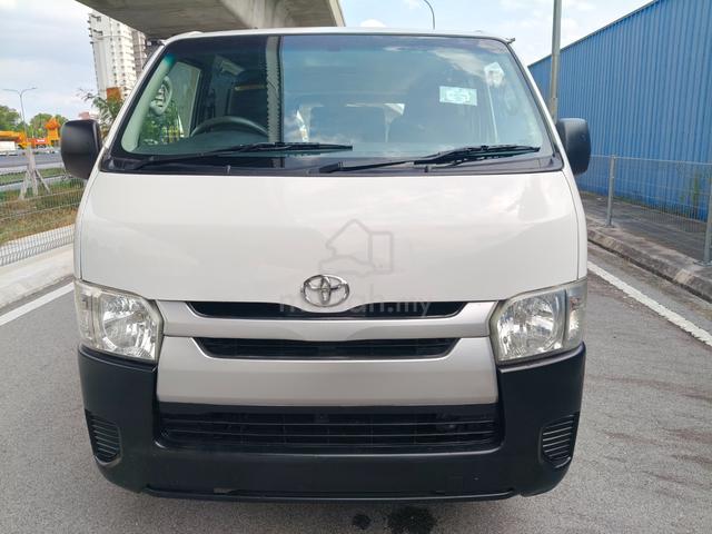 2017 Toyota HIACE 2.5 (M) Panel Van - 2
