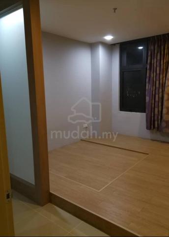 E Suite-Designer Suite @ Emerald Avenue 2