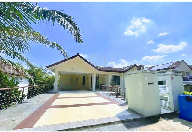 Teratai Villas Bungalow Kayangan Heights 1