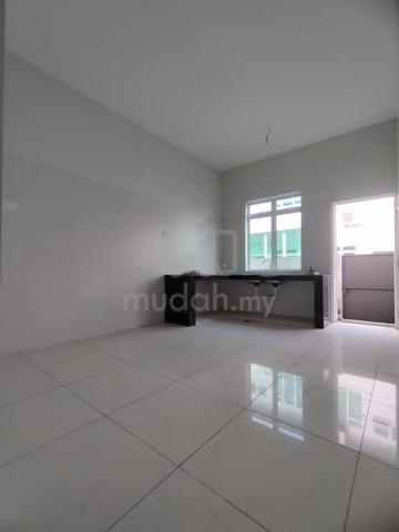 Full Loan Guarded Double Storey Terrace house Ipoh Lahat perak Sale 4