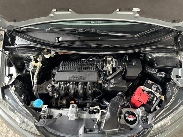 2016 Honda JAZZ 1.5 V (A)full bodykit-2yrs waranty - 5