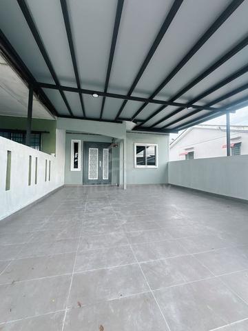 Jalan Bakawali, Bukit Sentosa,Rawang, fully renovation, full loan. 1
