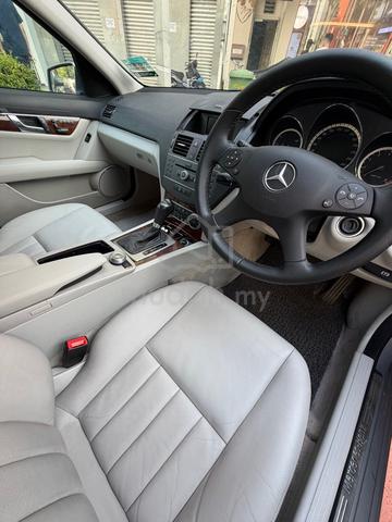 2010 Mercedes Benz C200 1.8 CGI BLUE EFFICIENCY - 3