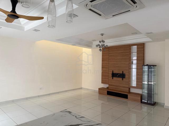 Austin Heights Kiara 1 Cluster House | Fully Renovated | Double Storey 1