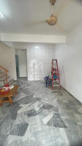 Taman Indah Perdana Kepong 2 storey partly furnish below market 500 1