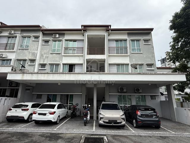 Taman Tropika 2, Sg Tangkas Kajang (Townhouse) 1