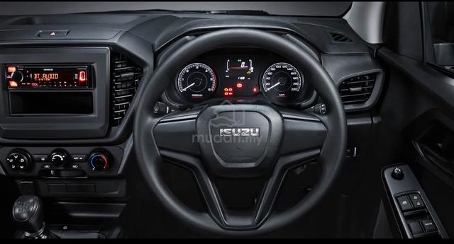 2025 Isuzu Dmax 1.9L 4X2 (M) Low Ride - 3