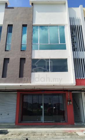 Rumah Kedai untuk Di sewa 1