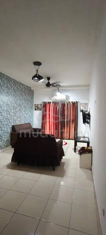 Sri Ixora Apartment 1