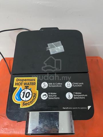khind hot water dispenser 4L - photo 2 of 5
