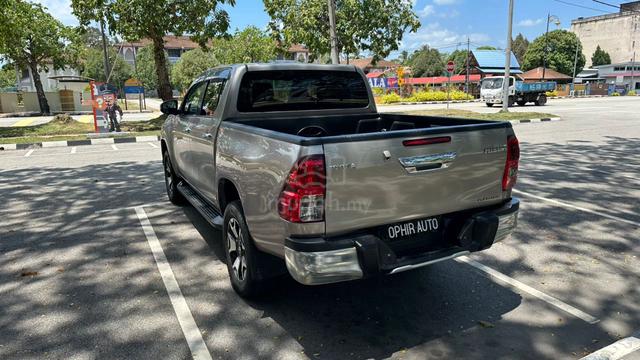 2019 Toyota HILUX D/C 2.4 L EDITION (A) - 3