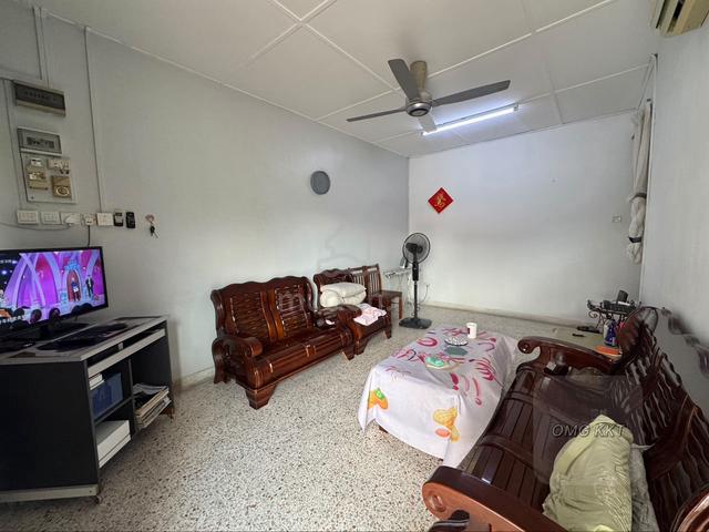 Klang Utama 1 Storey 22x75 Basic Good Condition Below Value Full Loan 1