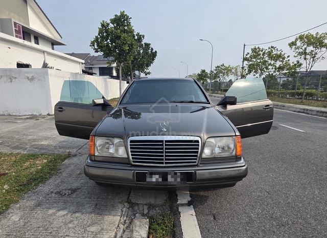 1995 Mercedes Benz 300CE 3.0 W124 (A) - 3