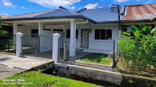 Desa Ilmu, Single Storey Intermediate Terrace 1
