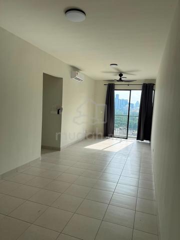 Residensi Max 1