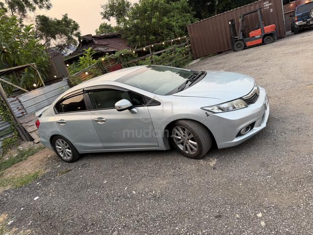 2013 Honda CIVIC 1.5 (HYBRID) (A) - 3