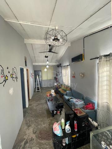 Corner House for Rent 1