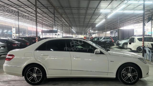 2010 Mercedes Benz E250 CGI 1.8 (A) BLACK LEATHER - 5