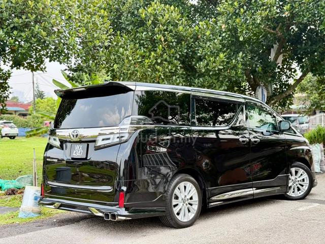 ON THE ROAD 2019 Toyota VELLFIRE 2.5 (A) - 5