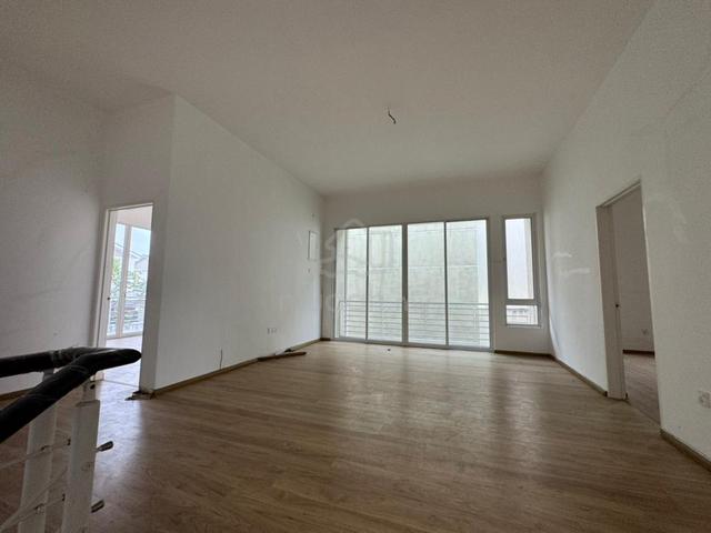 Gated |2 Storey Zero lot Bungalow Hillpark Residence |Alma 4