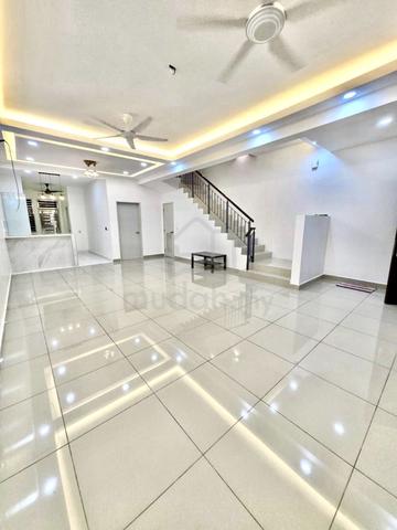 Rumah sewa Meridin East Pasir Gudang / MMHE / SDE highway /Kota masai 1