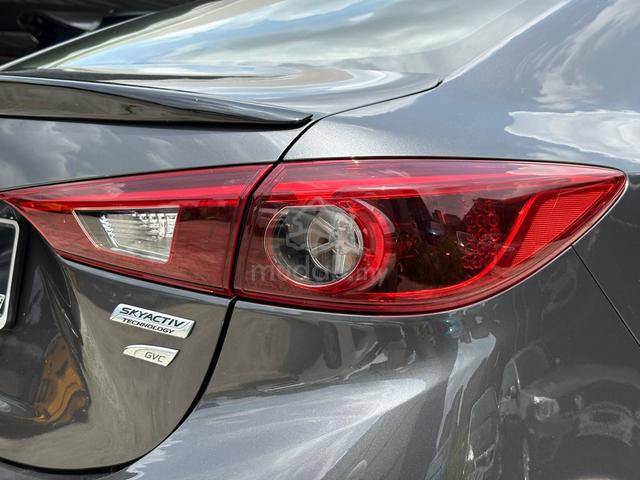2018 Mazda 3 2.0 SEDAN HIGH SKYACTIV (CKD) - 4